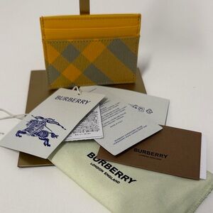 Burberry Yellow and Gray Check Canvas Card Holder Yellow Leather NWT Authentic